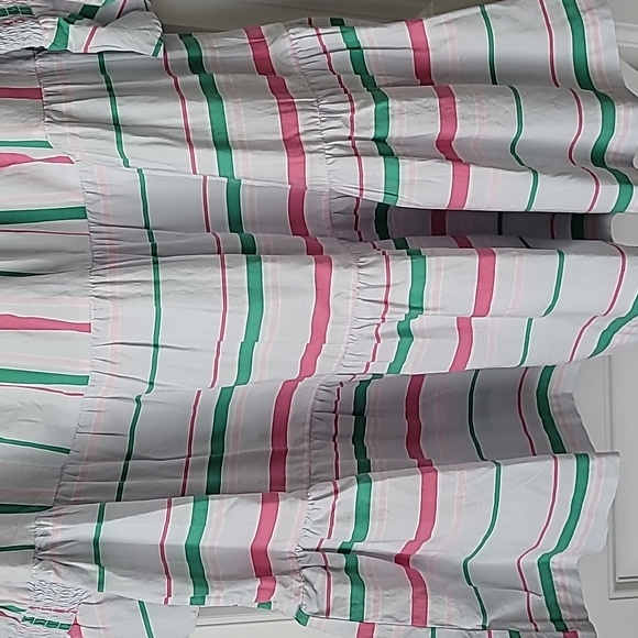 Crown & Ivy Dress - Picture 6 of 9